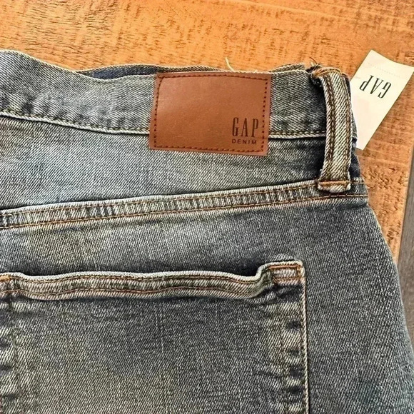 NWT GAP Mens Denim Shorts - Picture 3 of 5